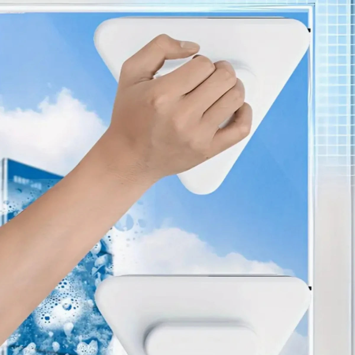 Streak-Free Dual-Sided Magnetic Glass Cleaner