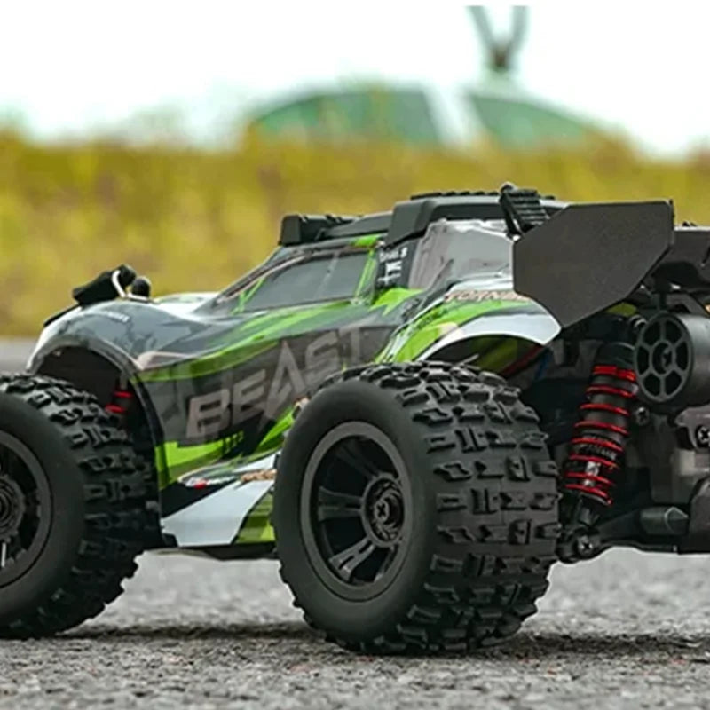 1:16 35km/h 4WD RC Car High Drift Speed Off Road Vehicle