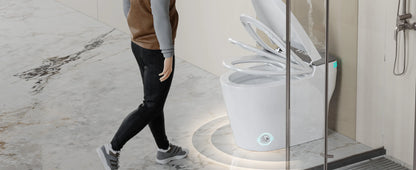 Smart Toilet with Built-in Bidet, AUTO Open/Close.