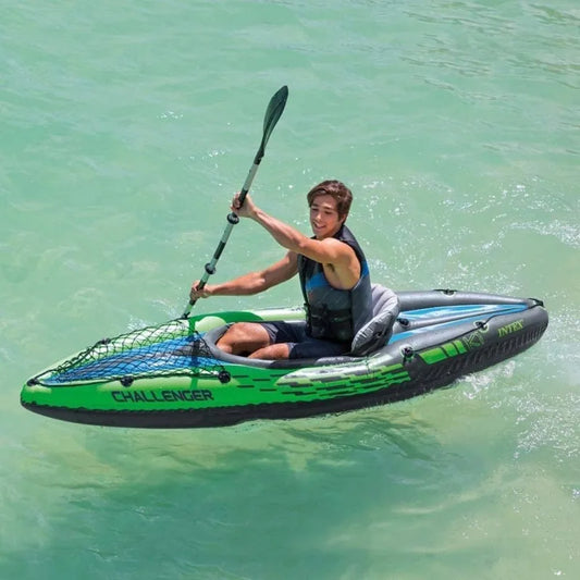 1 Man Inflatable Canoe with Aluminum Oars and Hand Pump