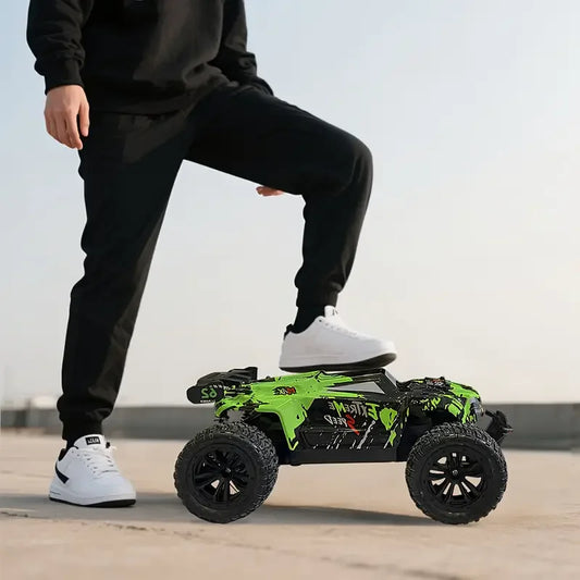 High-speed remote-controlled monster off-road vehicle