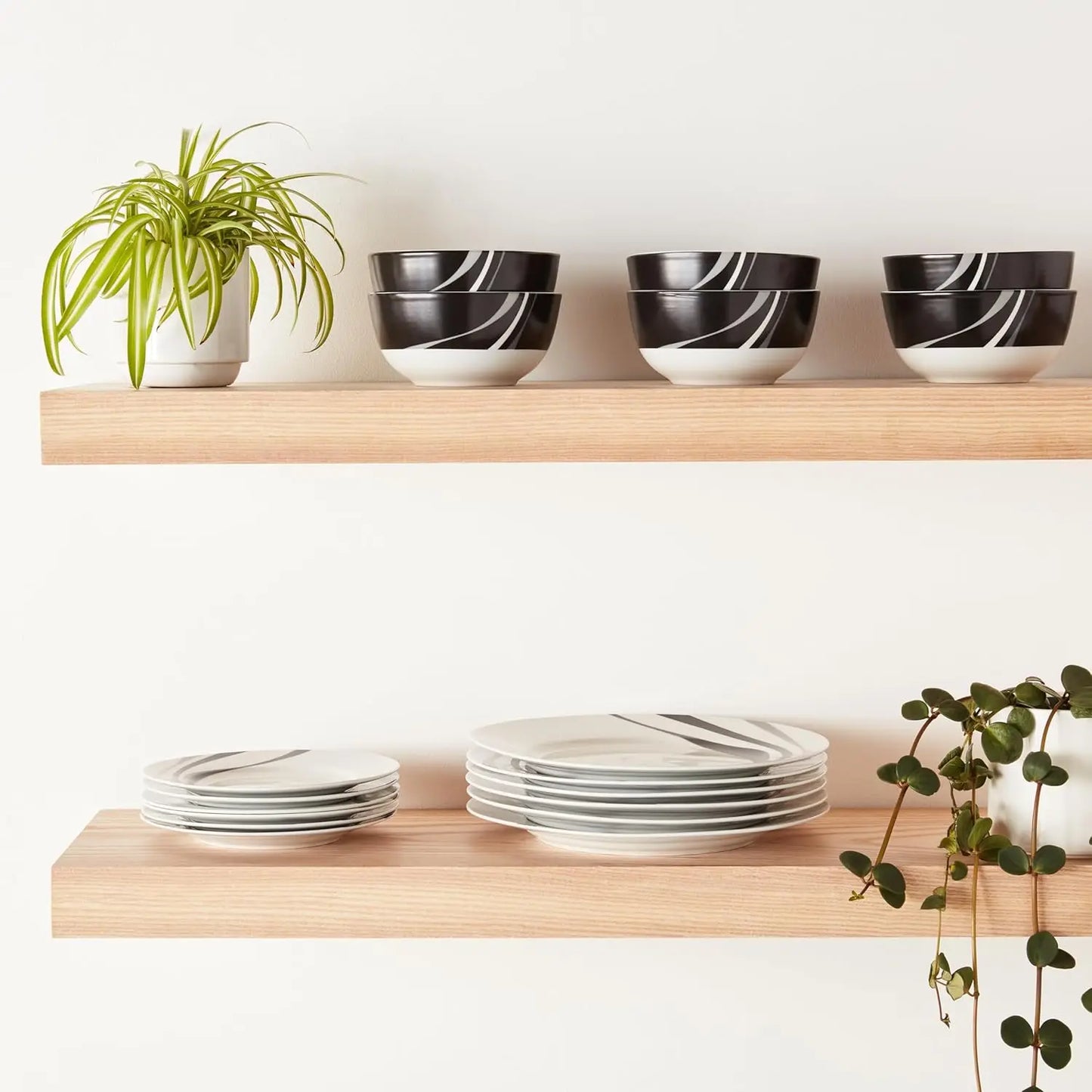18-Piece Dinnerware Set, Microwave & Dishwasher Safe