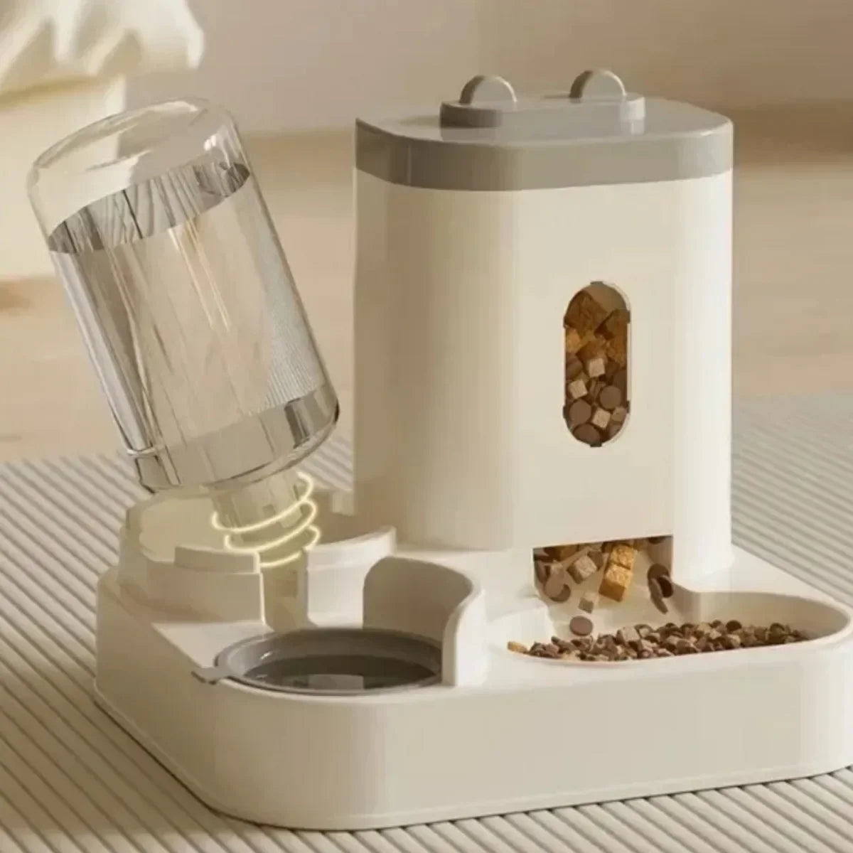 Automatic Feeder for Dogs, and Cats with Water Fountain